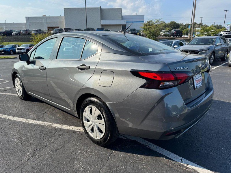 Used 2025 Nissan Versa S w/ Trunk Package FWD image 5
