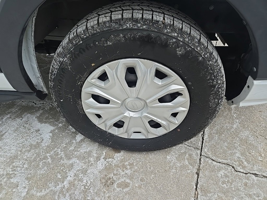 Used 2023 Ford Transit 350 XLT image 25