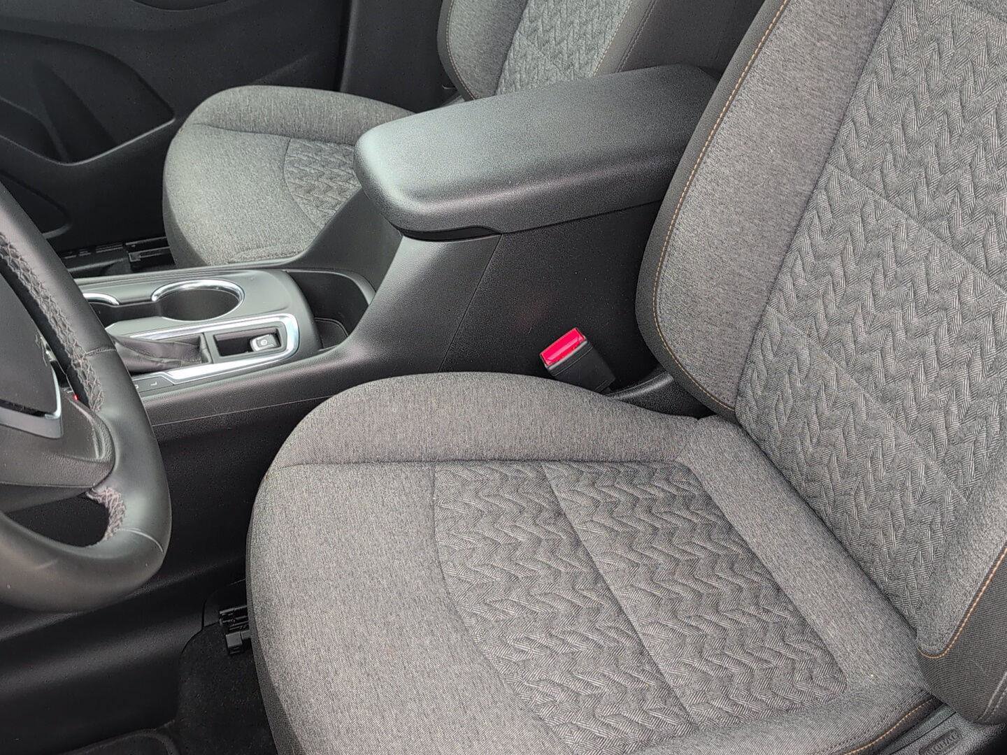 Used 2023 Chevrolet Equinox LT image 16