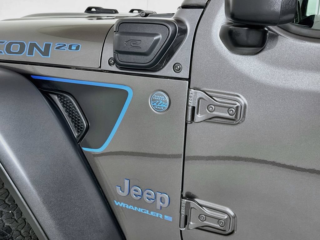 Used 2023 Jeep Wrangler Unlimited Rubicon 4xe AWD/4WD image 9