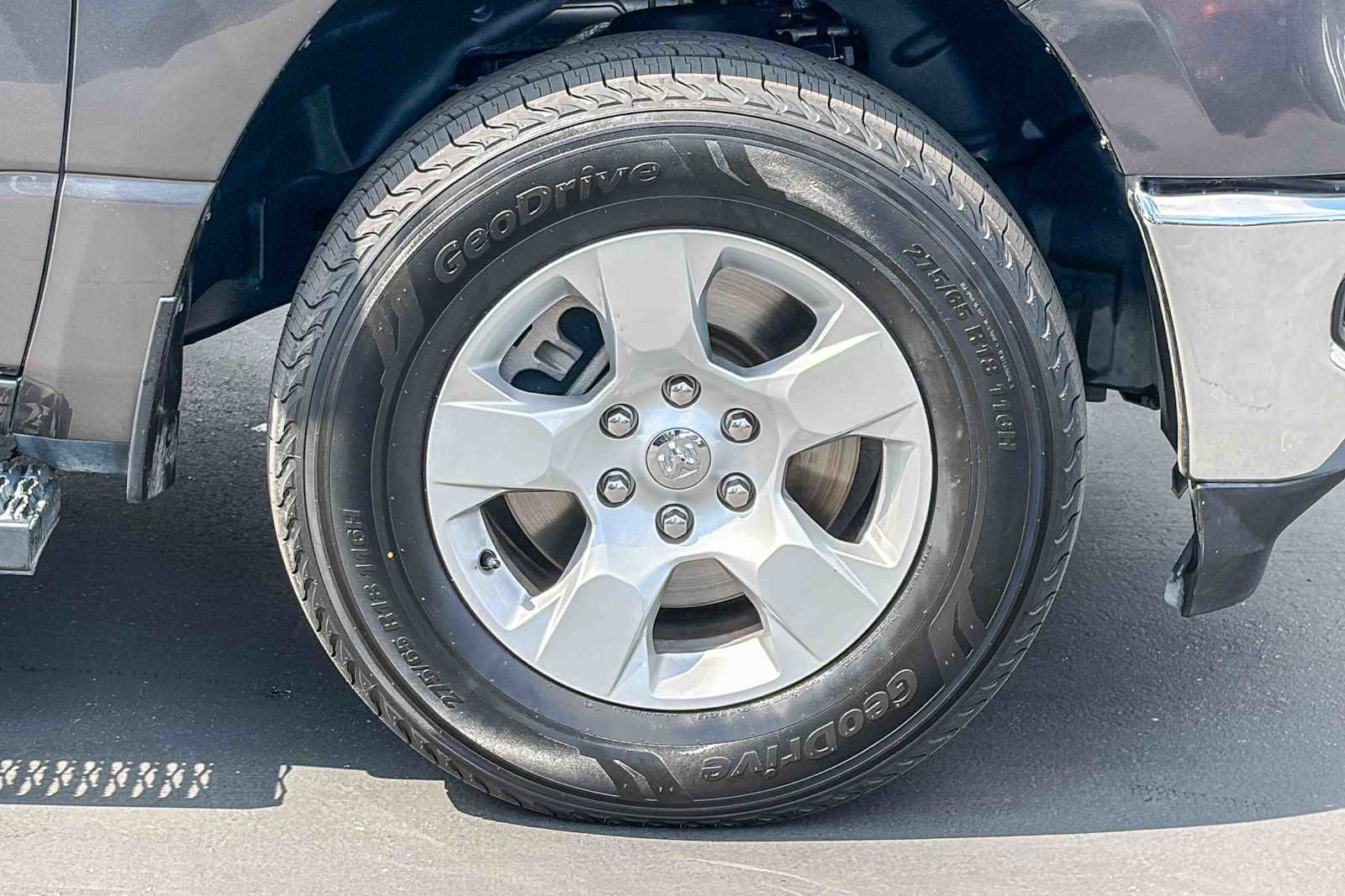 Used 2021 RAM 1500 Big Horn AWD/4WD image 9