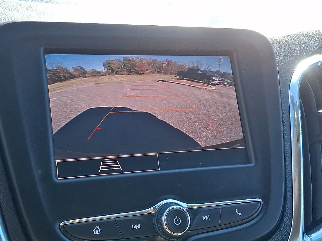 Used 2024 Chevrolet Equinox LT AWD/4WD image 4