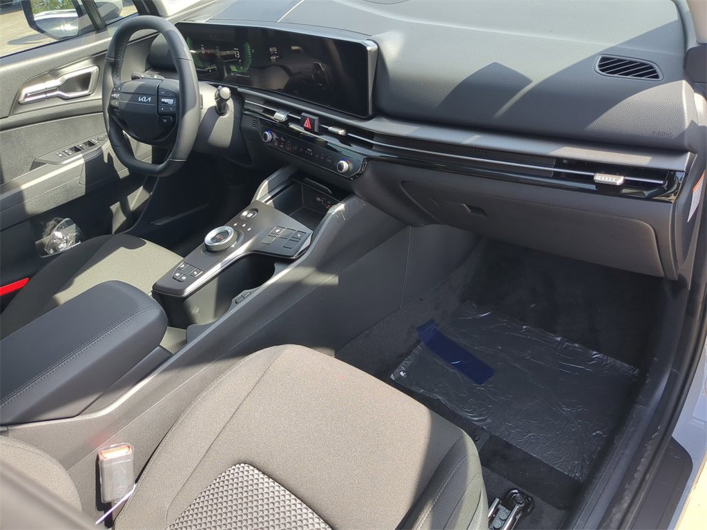 New 2026 Kia Sportage S image 14