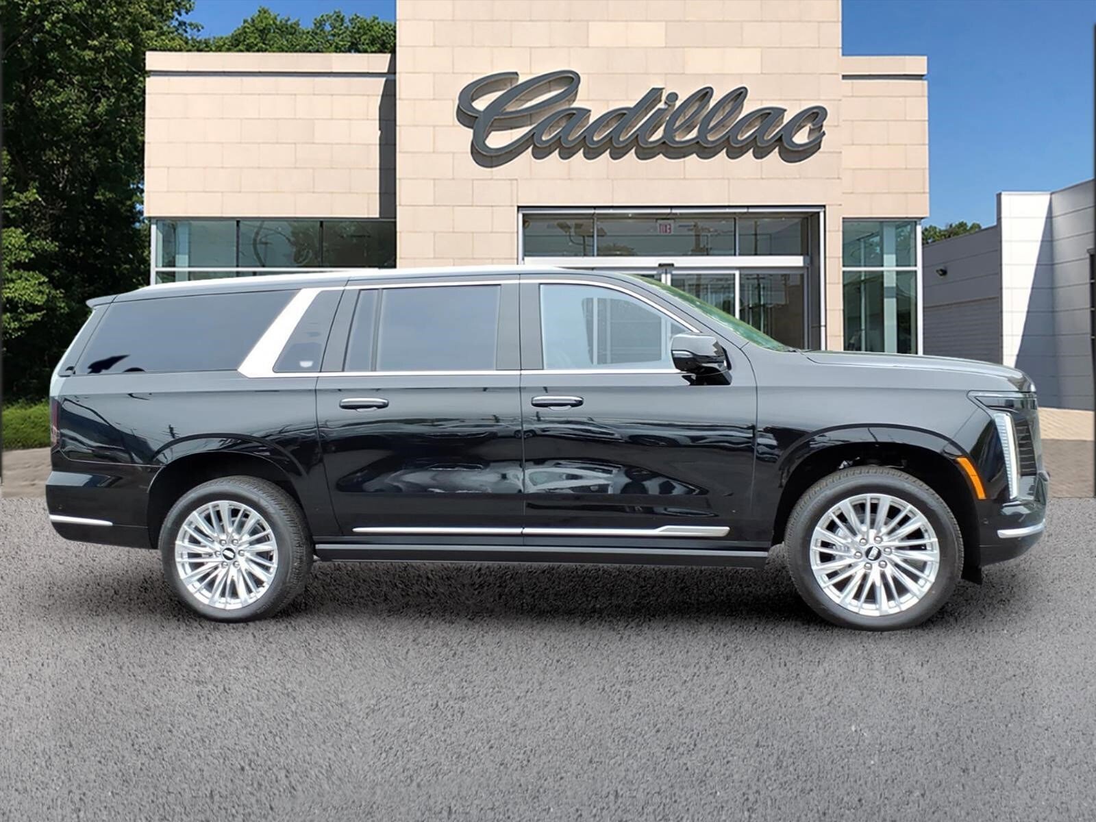 New 2026 Cadillac Escalade ESV Luxury w/ Touring Package AWD/4WD image 6