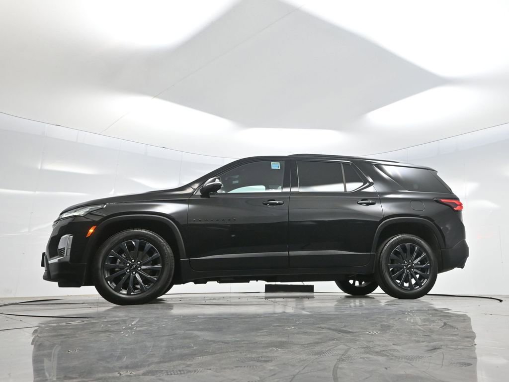 Used 2023 Chevrolet Traverse RS image 7