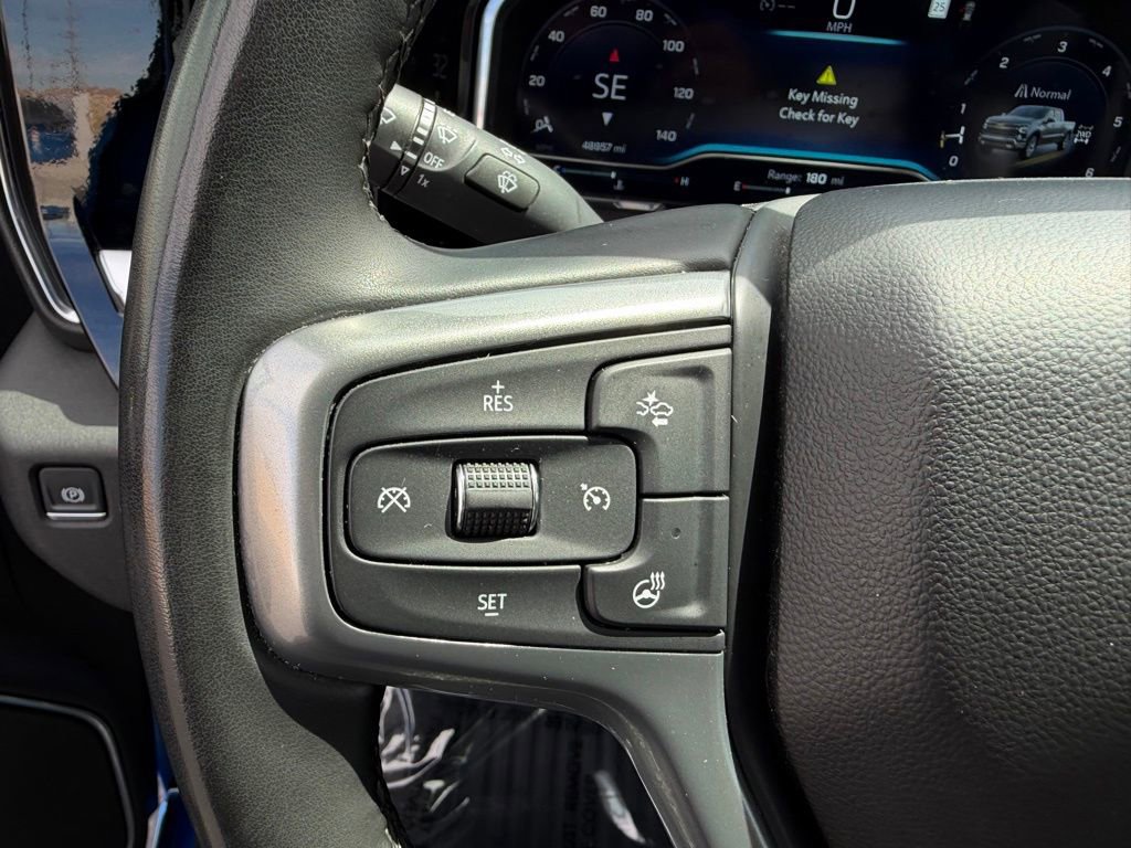Certified 2025 Chevrolet Silverado 1500 LT AWD/4WD image 24