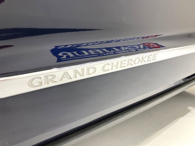 Used 2012 Jeep Grand Cherokee Laredo AWD/4WD image 50