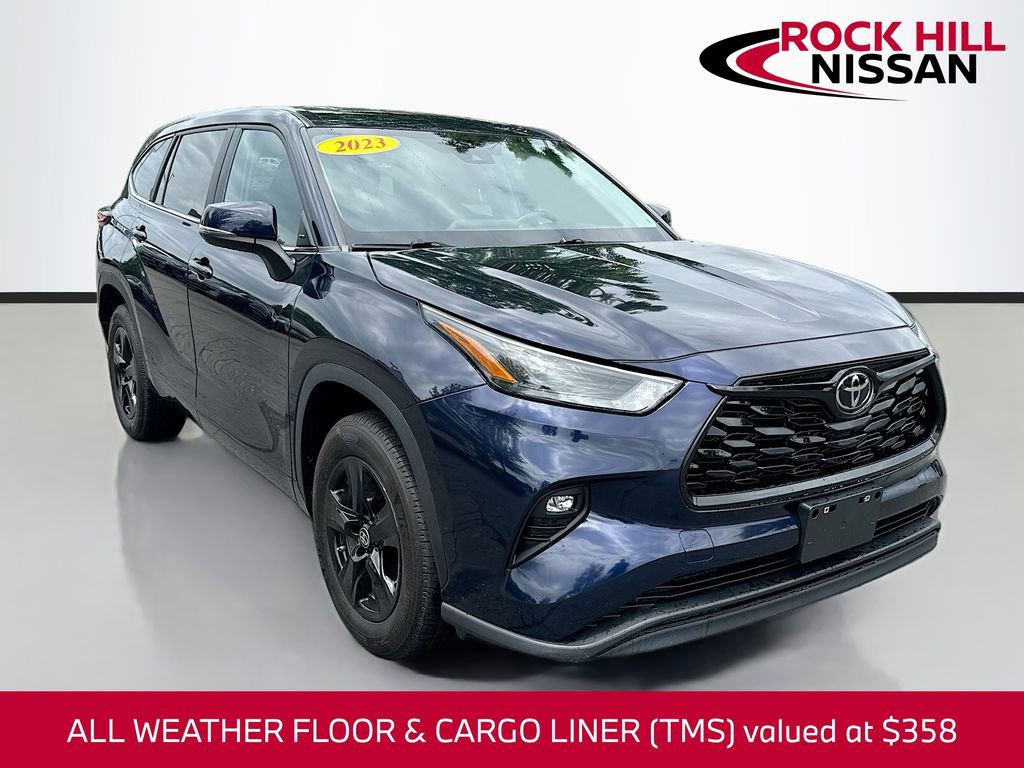 Used 2023 Toyota Highlander LE