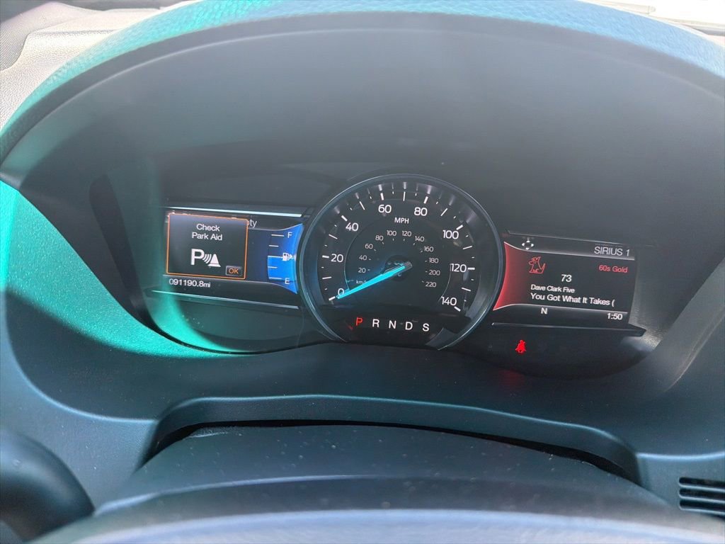 Used 2017 Ford Explorer XLT w/ Equipment Group 202A image 11