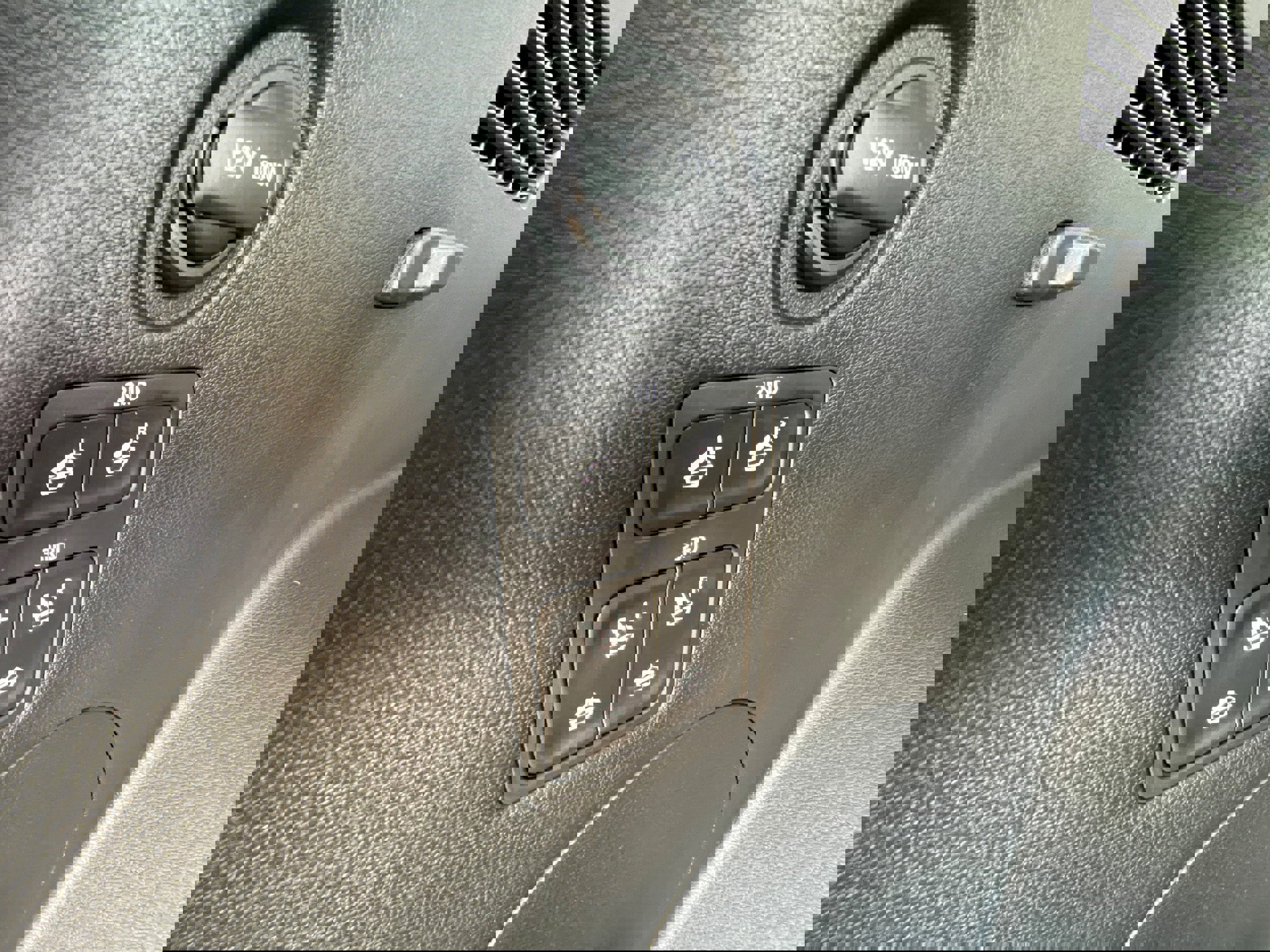 Used 2022 Hyundai Palisade SEL w/ 8P Bench Seat Package image 16