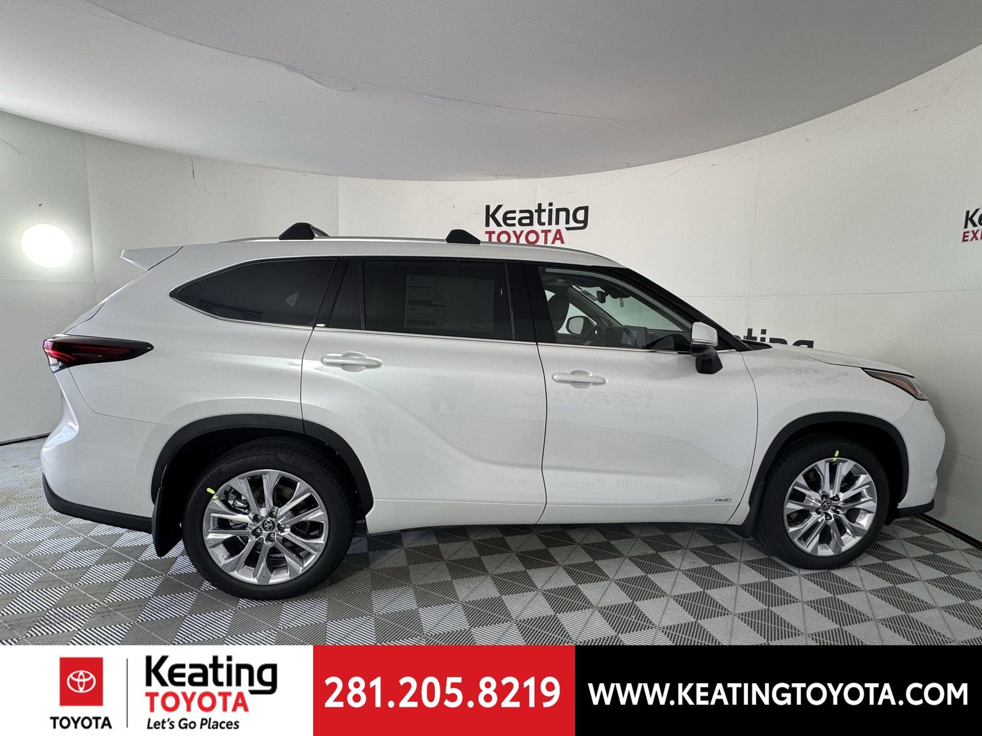 New 2026 Toyota Highlander Limited AWD/4WD image 4