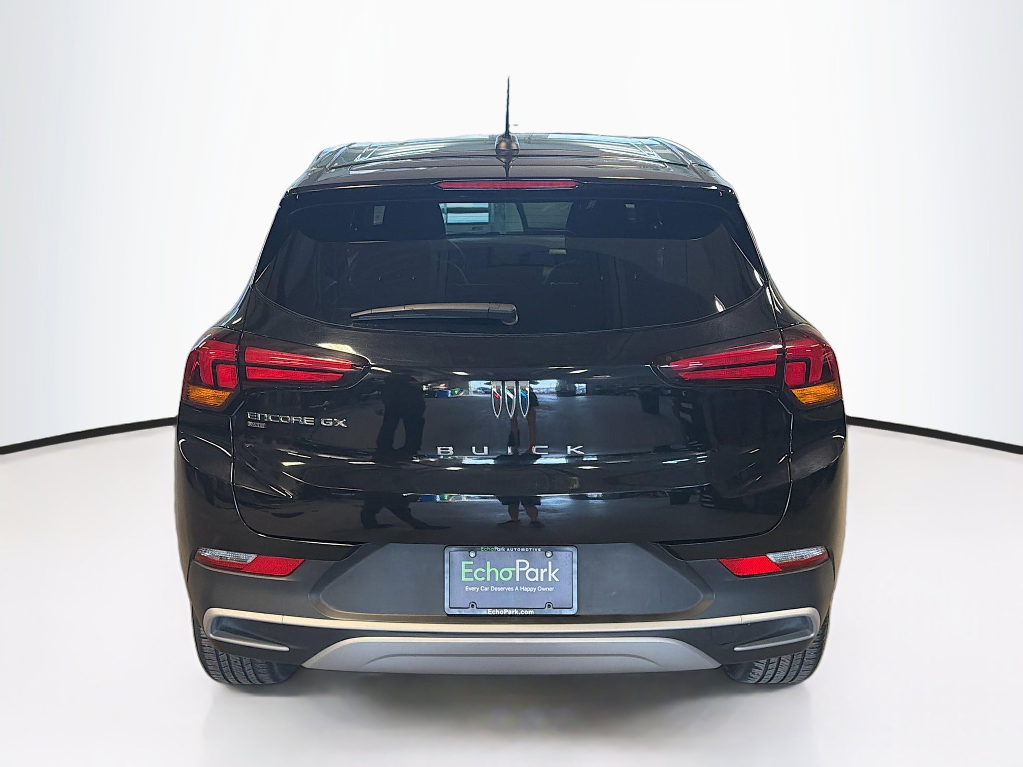 Used 2025 Buick Encore GX Preferred AWD/4WD image 7