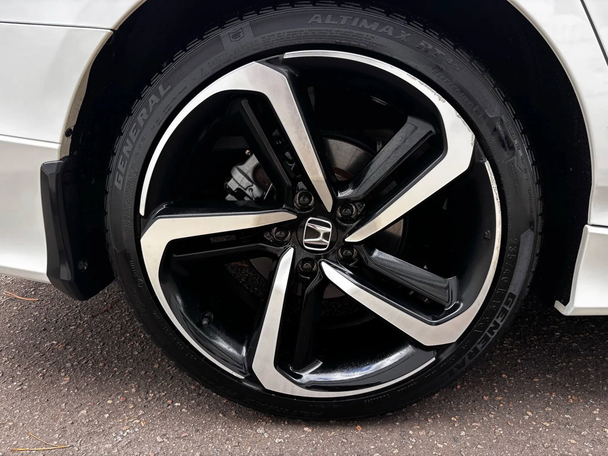 Used 2022 Honda Accord Sport image 33