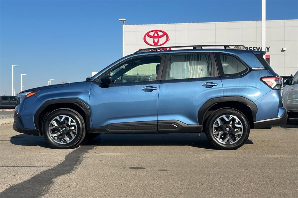Used 2025 Subaru Forester image 9