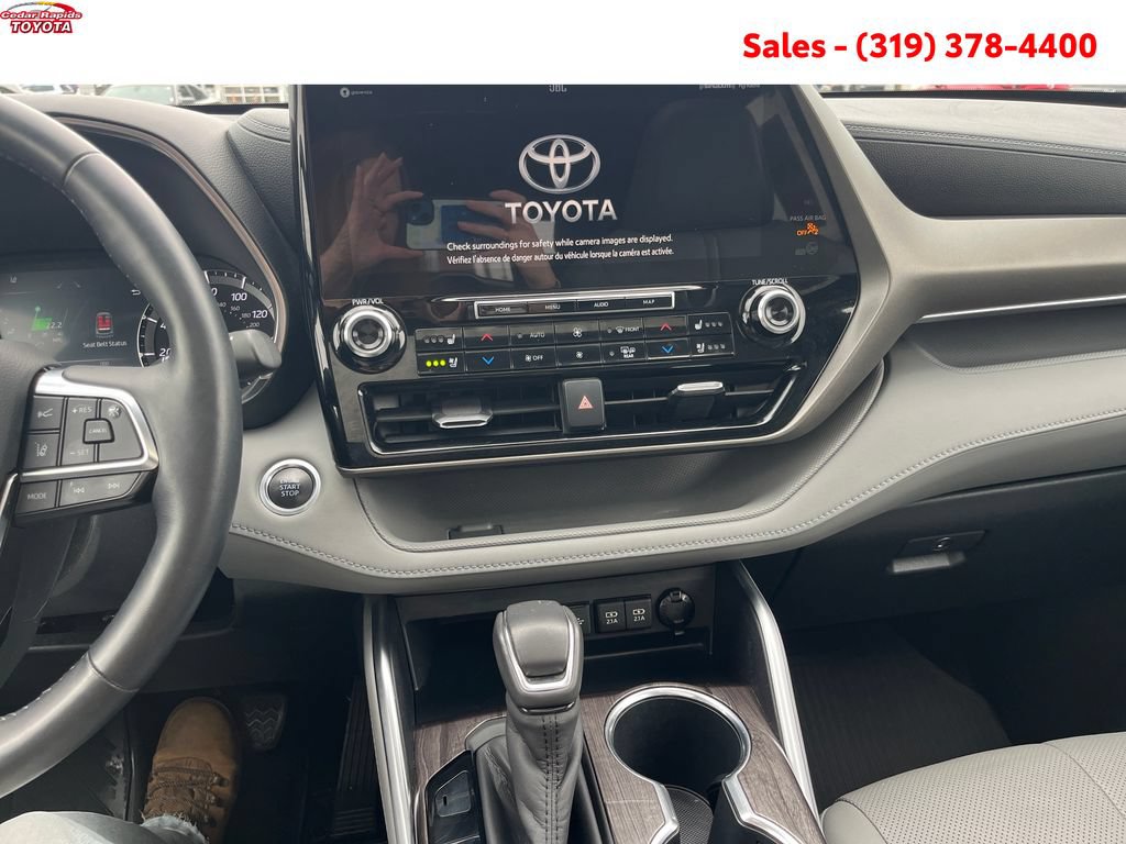 Certified 2020 Toyota Highlander Limited AWD/4WD image 20