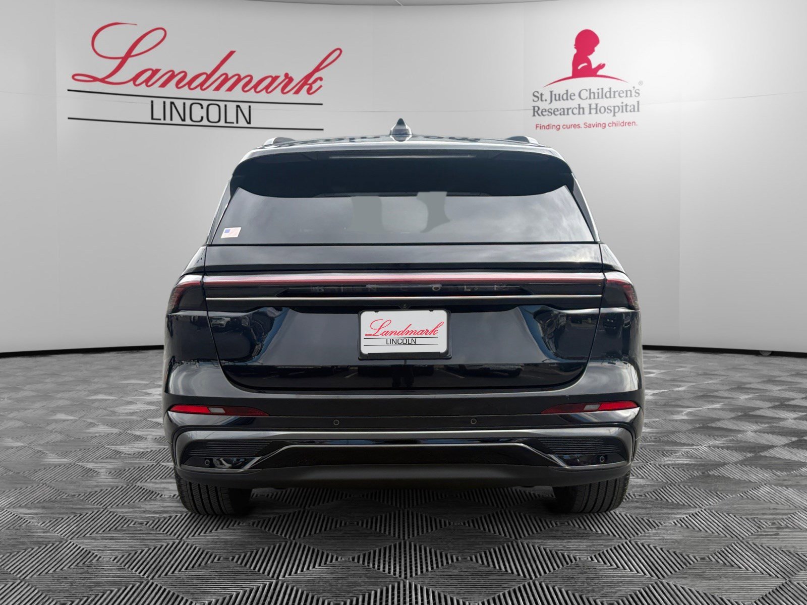 Certified 2024 Lincoln Nautilus Black Label w/ Jet Appearance Package (87T) image 4