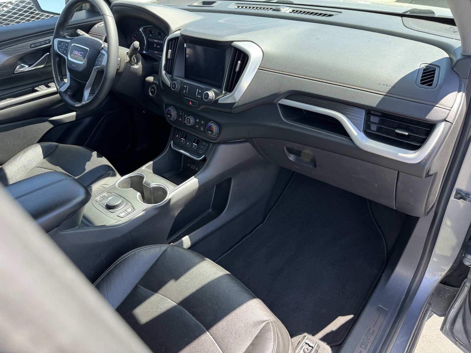 Used 2021 GMC Terrain SLT image 7