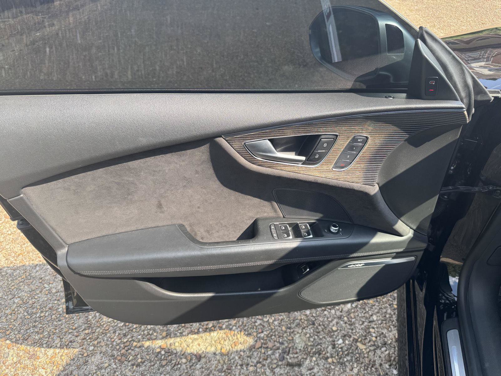 Used 2016 Audi S7 AWD/4WD image 25