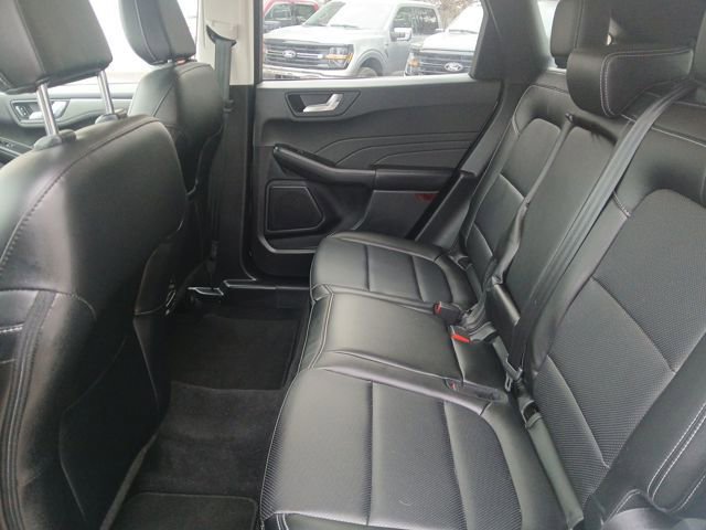 Certified 2022 Ford Escape Titanium w/ Class II Trailer Tow Package image 45