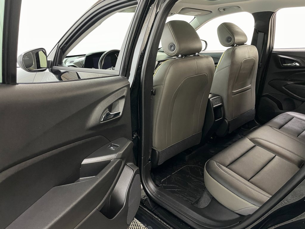 Certified 2024 Chevrolet Trax ACTIV w/ Sunroof Package image 42