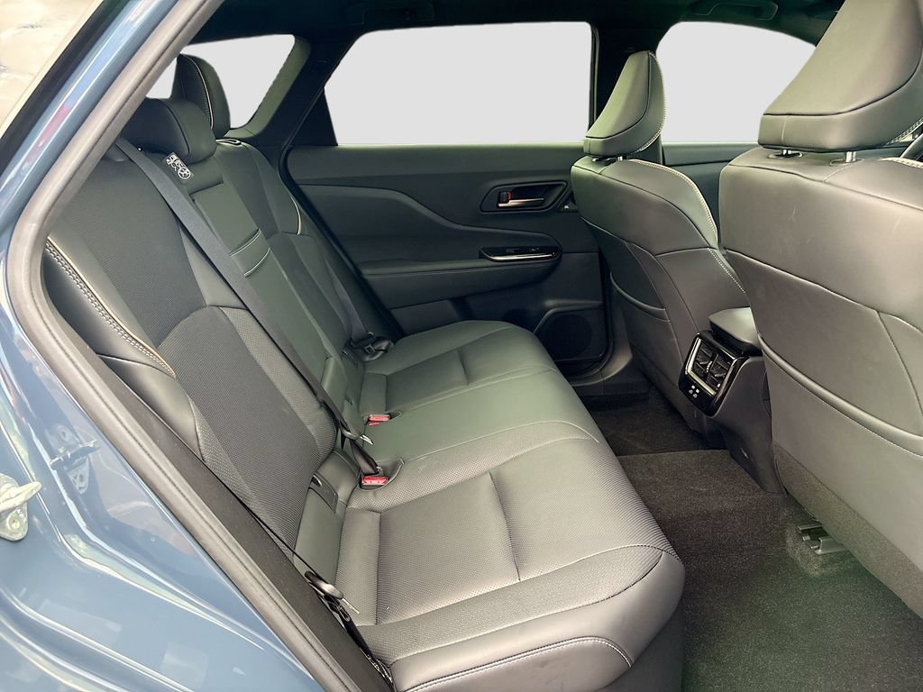 Certified 2025 Toyota Crown Signia AWD/4WD image 22