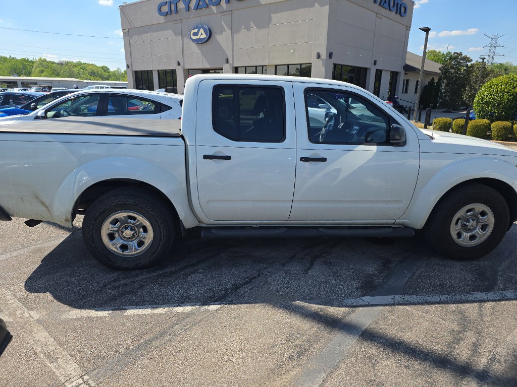 Used 2017 Nissan Frontier S image 4