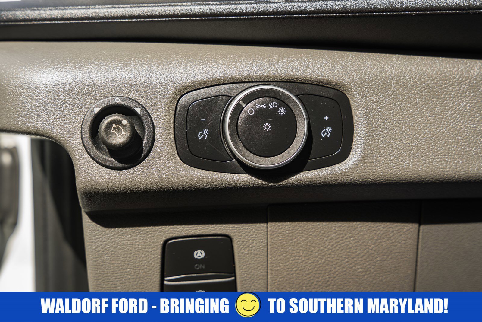 Used 2021 Ford Transit 250 Low Roof image 41