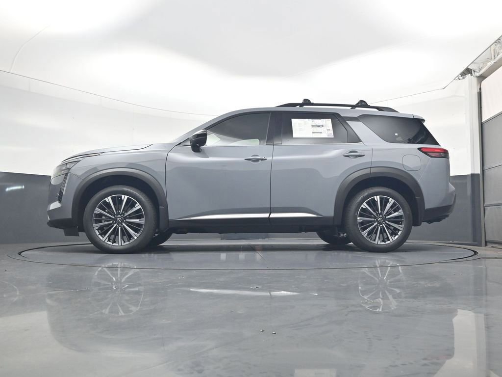 New 2026 Nissan Pathfinder Platinum image 5