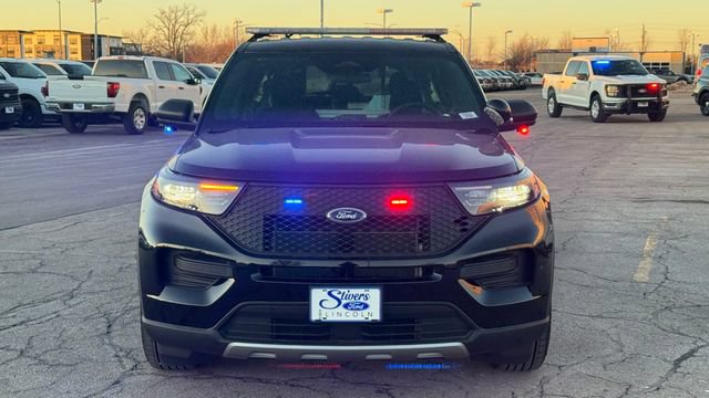 New 2025 Ford Explorer 4WD Police Interceptor image 4