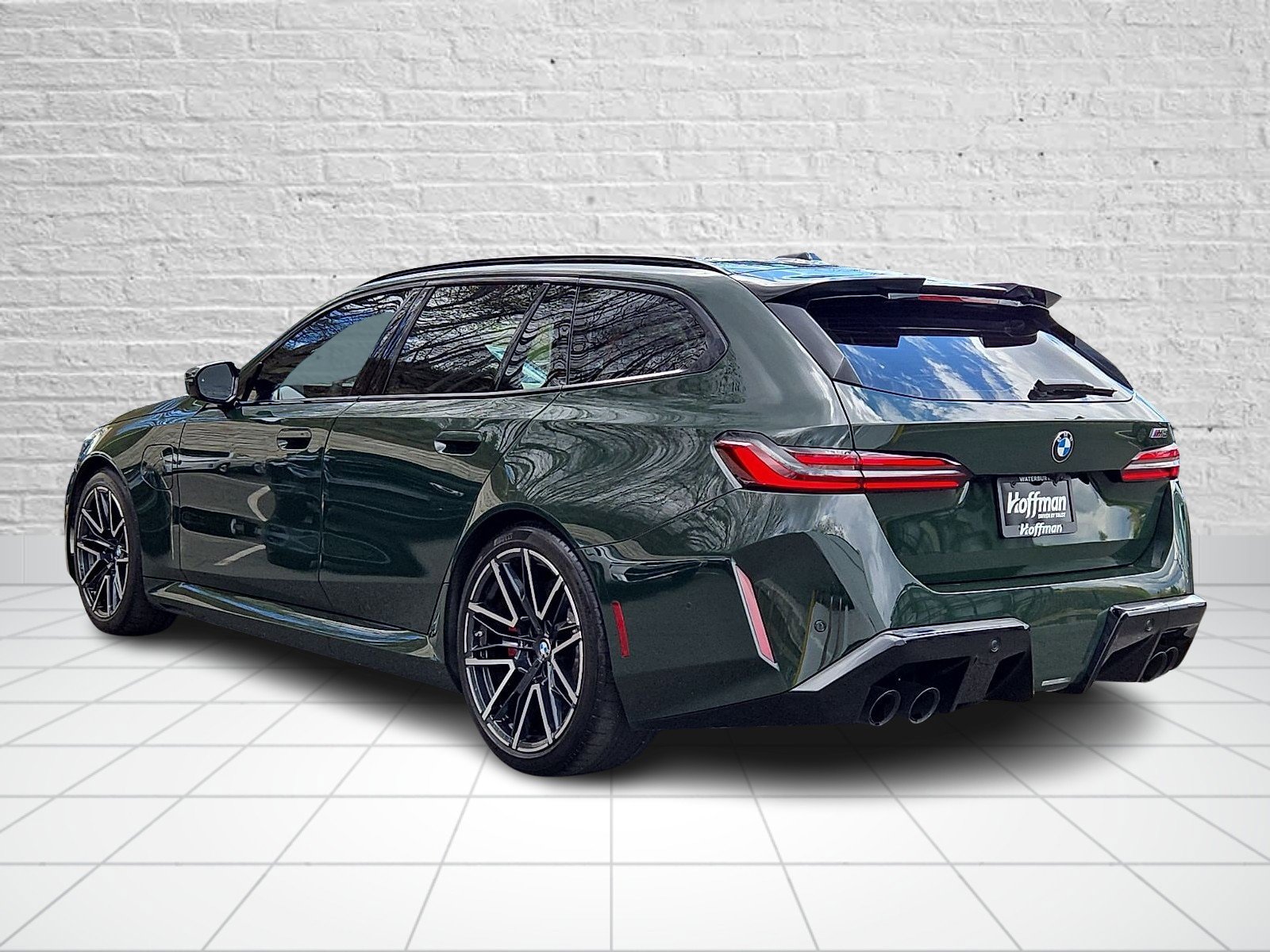 Used 2025 BMW M5 Touring w/ M Driver's Package image 4