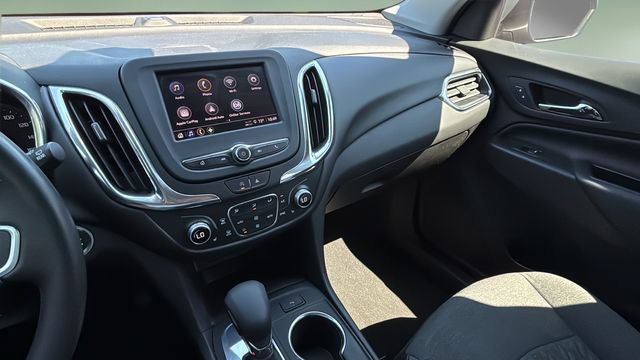 Used 2024 Chevrolet Equinox LT FWD image 24