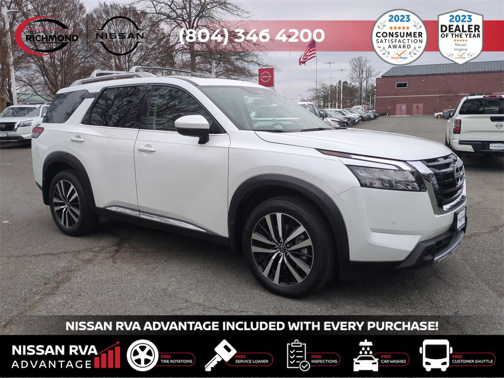 Certified 2025 Nissan Pathfinder Platinum image 3