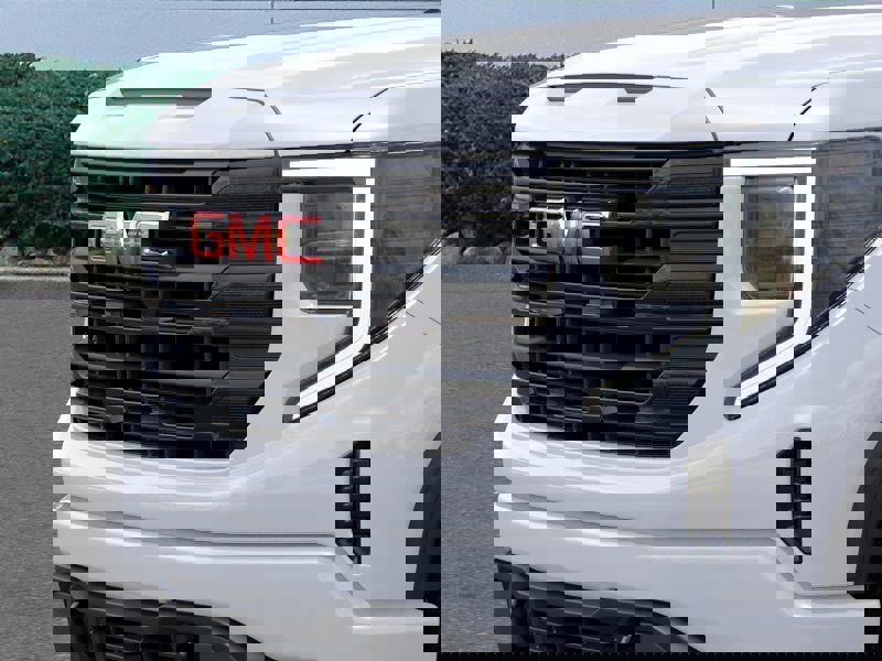 New 2026 GMC Sierra 1500 Elevation image 14