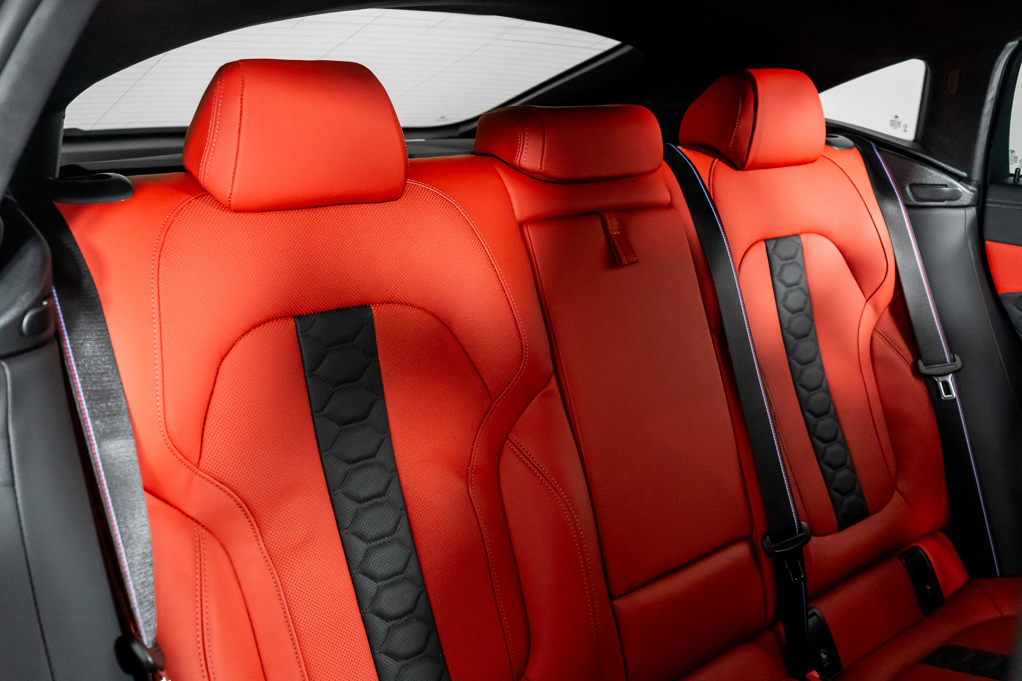 Used 2025 BMW X6 M Competition image 34