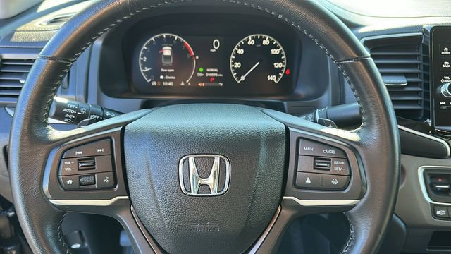 Used 2024 Honda Ridgeline Sport image 11