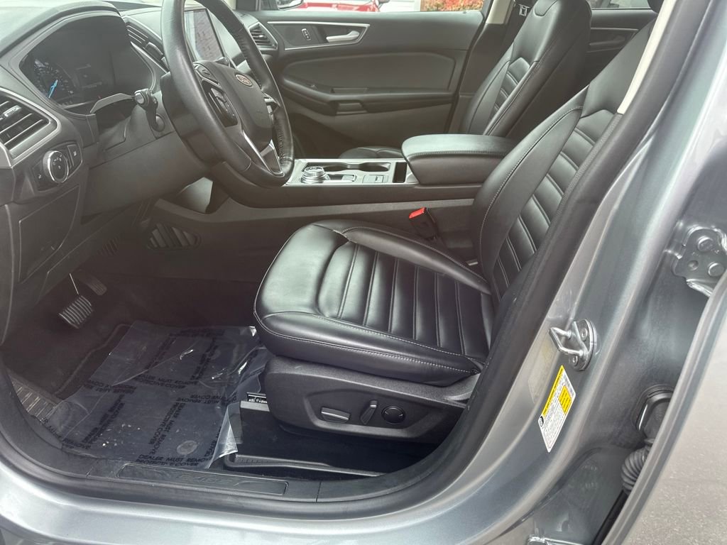 Used 2024 Ford Edge SEL image 4