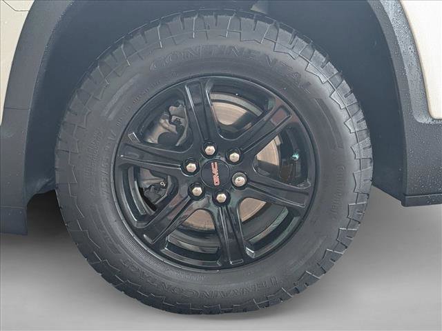 Used 2023 GMC Acadia AT4 image 26