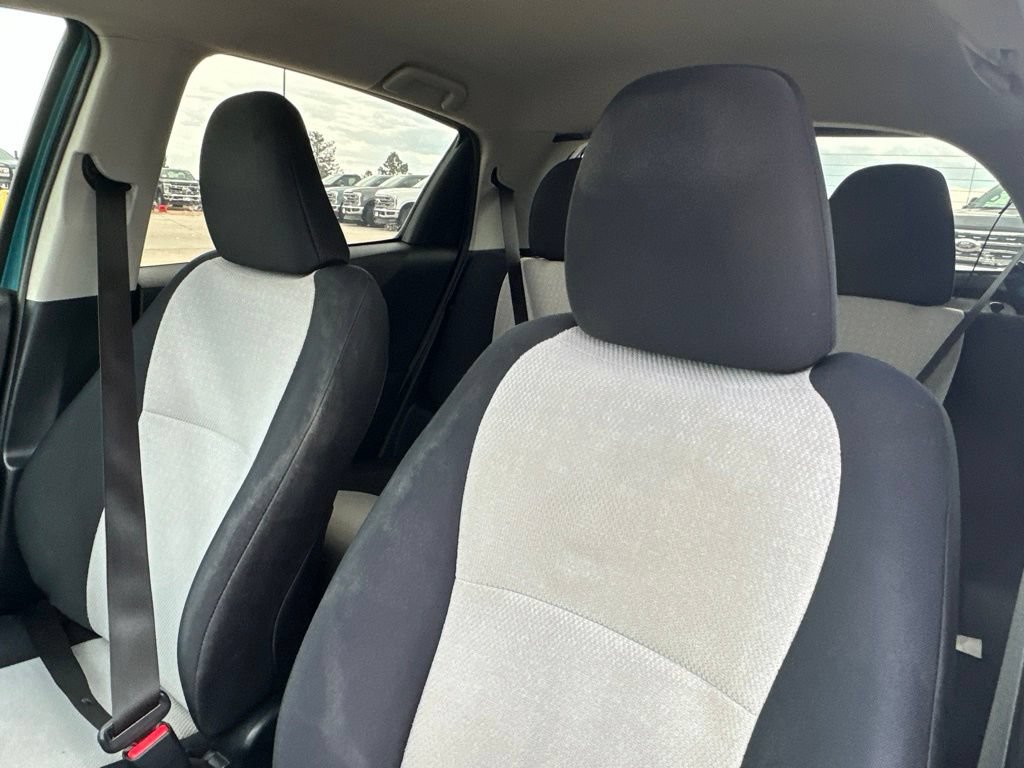 Used 2012 Toyota Yaris LE FWD image 15