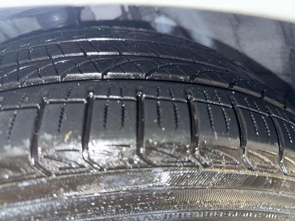 Used 2024 Toyota Corolla SE image 11