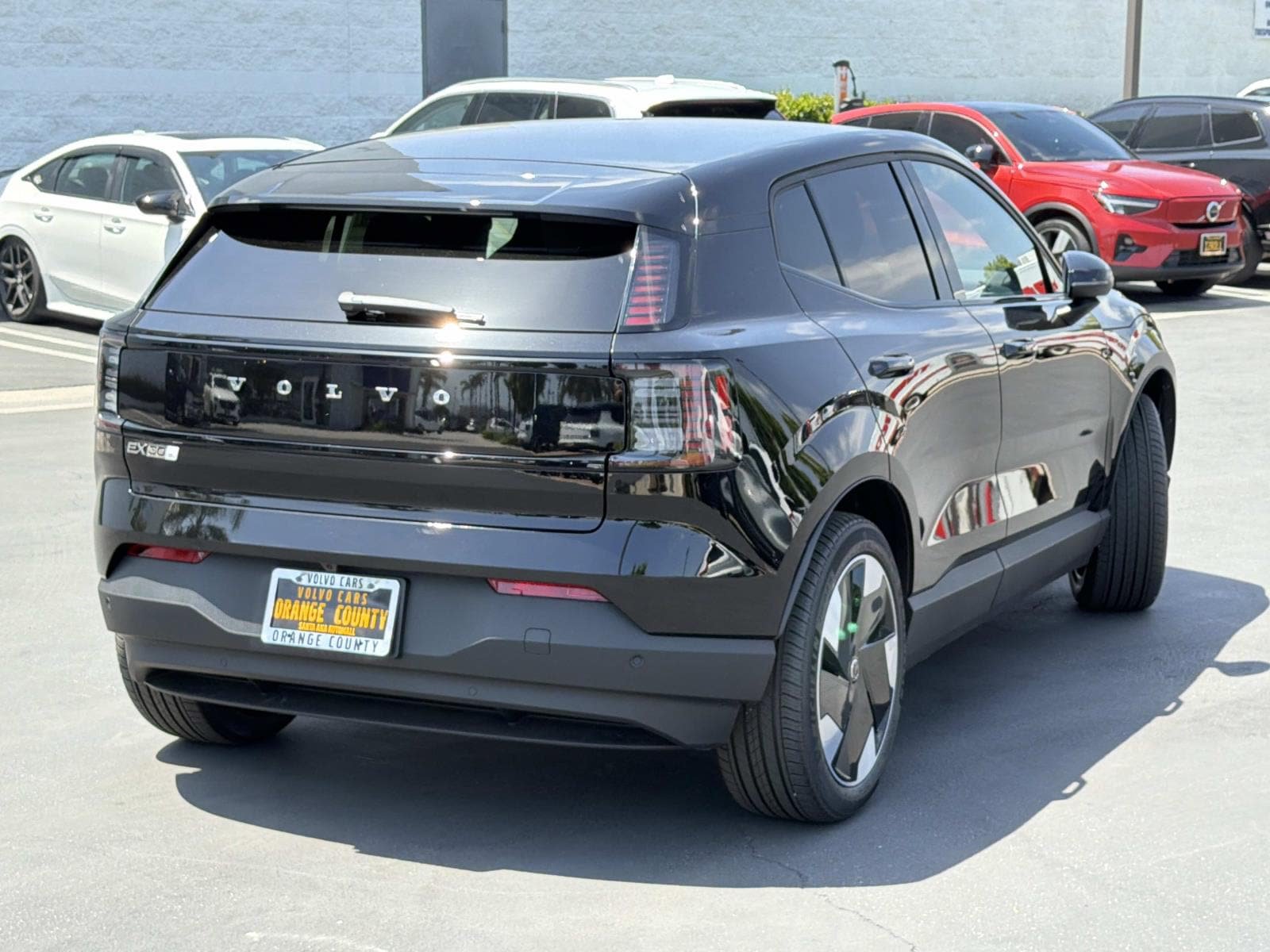 New 2026 Volvo EX30 Plus w/ Climate Package AWD/4WD image 6