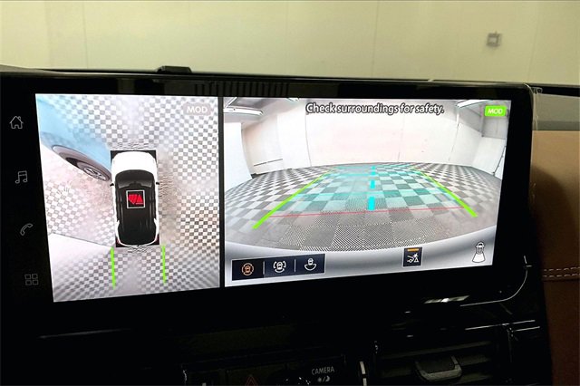 New 2026 Nissan Pathfinder Platinum image 24