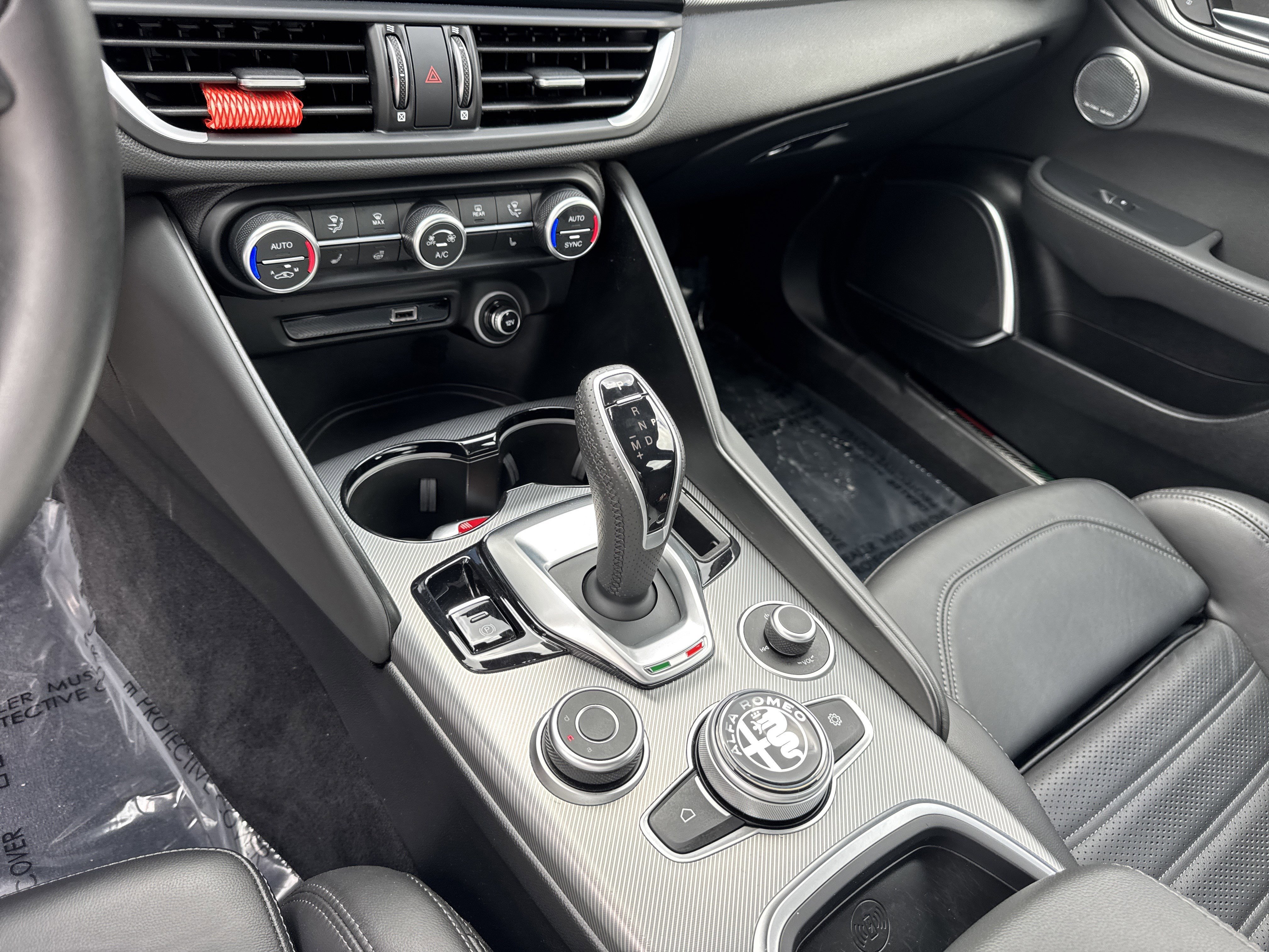 Used 2023 Alfa Romeo Giulia Veloce image 29