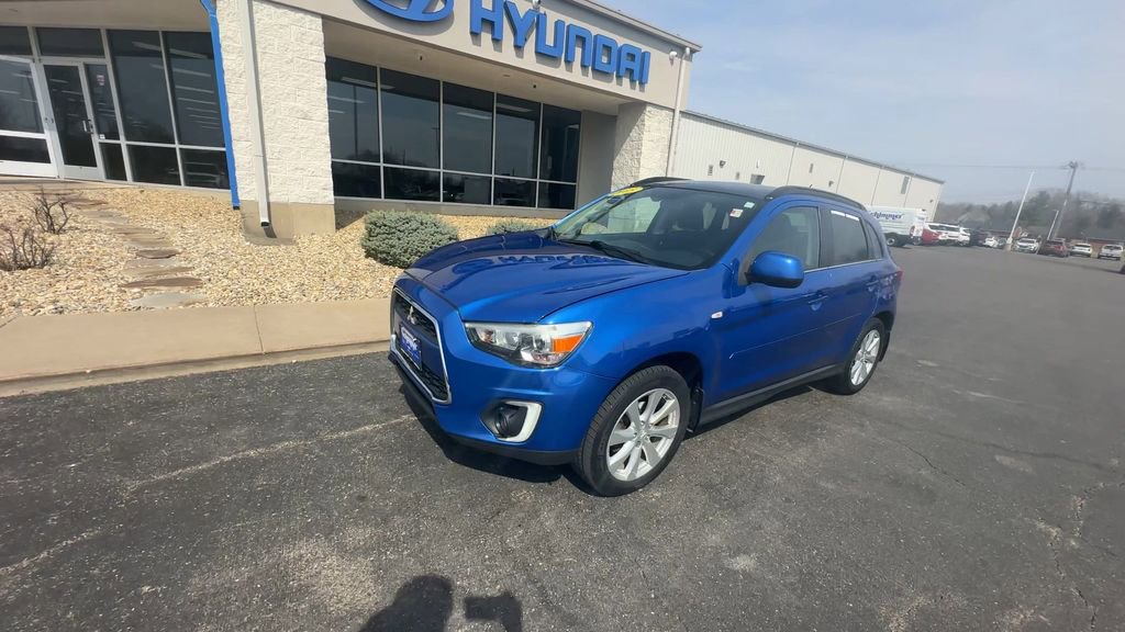 Used 2015 Mitsubishi Outlander Sport SE image 4