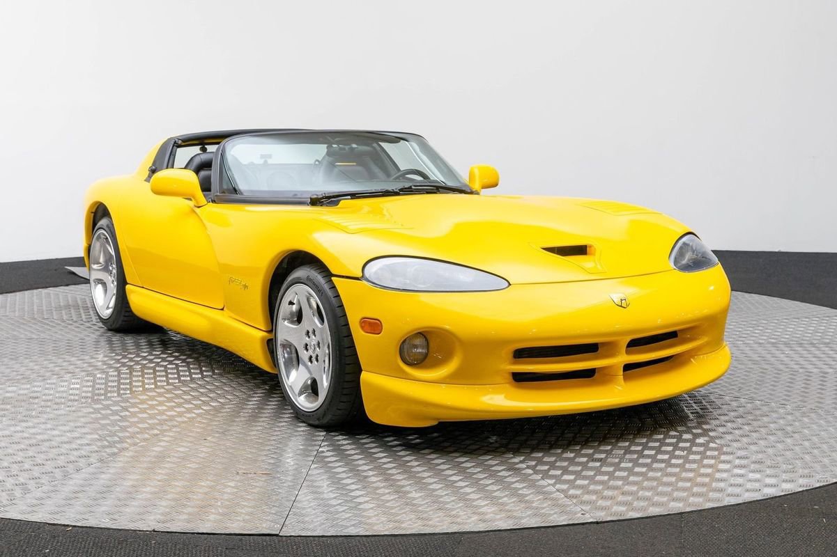 Used 2001 Dodge Viper RT/10 image 4