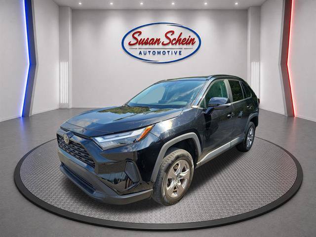 Used 2022 Toyota RAV4 XLE