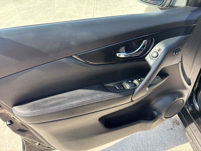 Used 2020 Nissan Rogue SL image 19