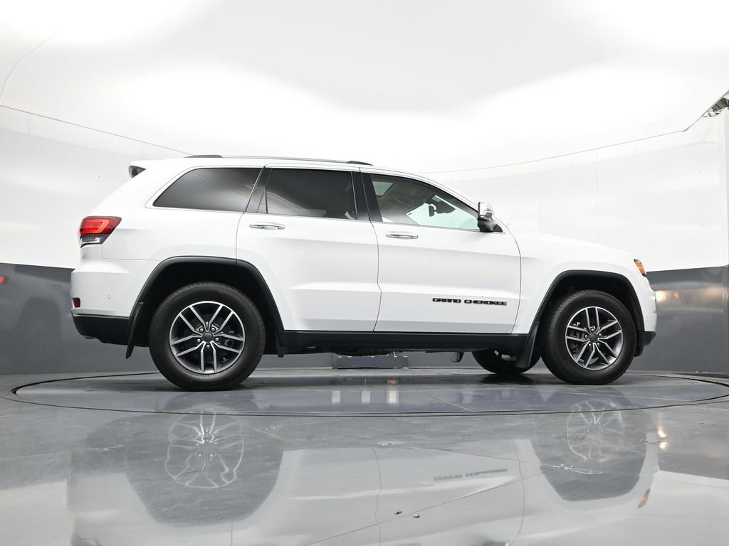 Used 2020 Jeep Grand Cherokee Limited w/ Trailer Tow Group IV RWD image 24