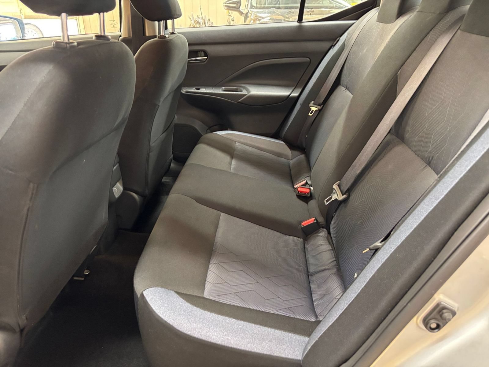 Used 2025 Nissan Versa SV FWD image 22