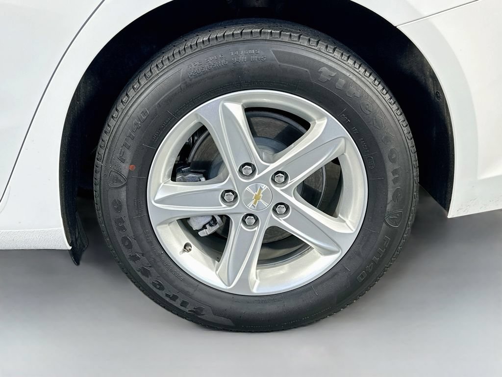 Used 2024 Chevrolet Malibu LS w/ Driver Confidence Package FWD image 32
