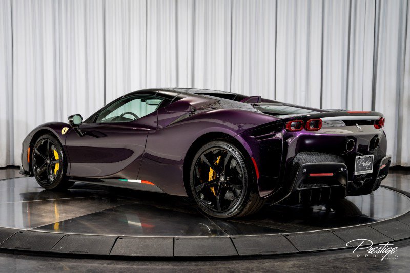 Used 2025 Ferrari SF90 Spider image 21